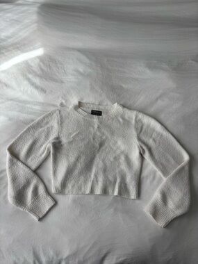 Urban Outfitters Cream Cropped Sweater Fuzzy Knit